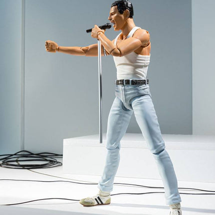 Figurka Freddie Mercury SH Figuarts Live Aid wersja 15 cm